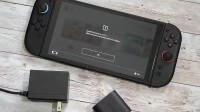 NS2底座确认不兼容初代电源适配器：系统会跳错！