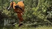 少林武僧还原《黑神话》中国功夫：各种棍势得心应手